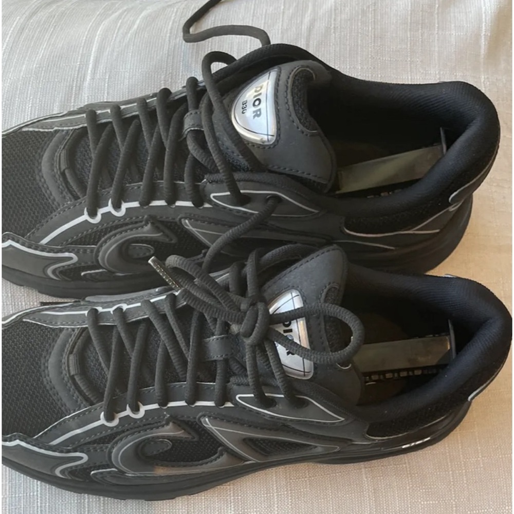 Dior b30 shoes size 42.5 worn a few times